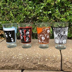 Set of 4 The Beatles pint glasses